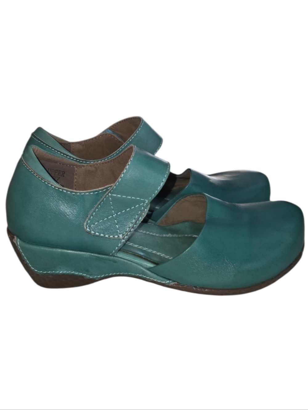 L'artiste NEW! By Spring Step Gloss Turquoise
